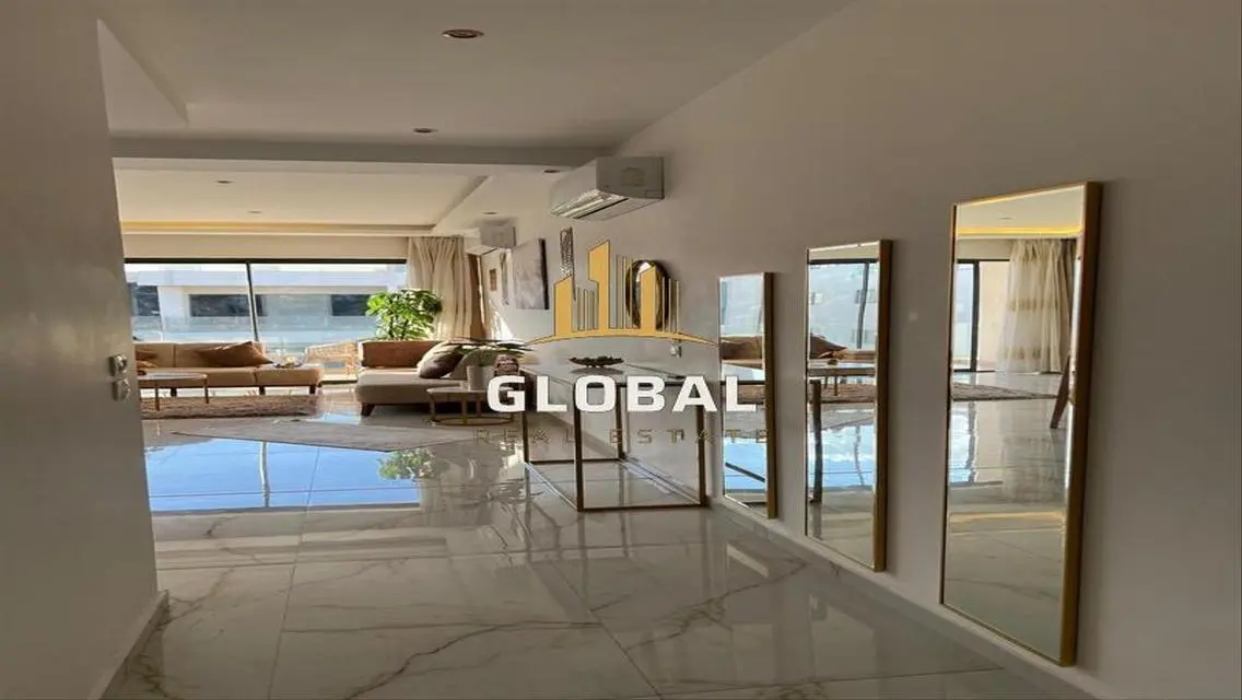Luxury Apartment at Code Lake