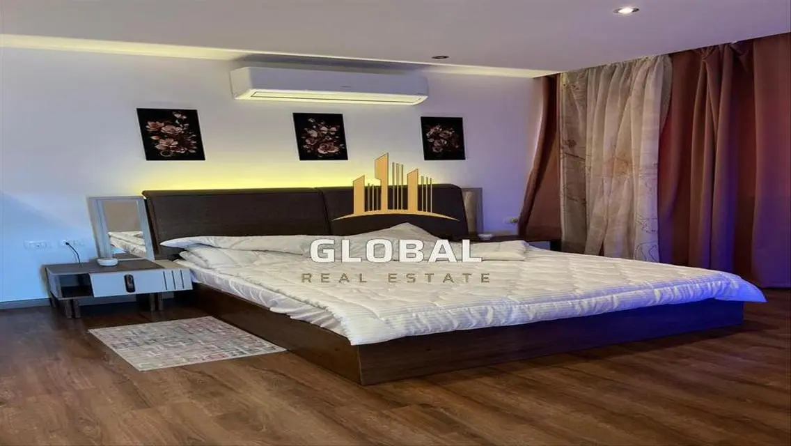 Luxury Apartment at Code Lake