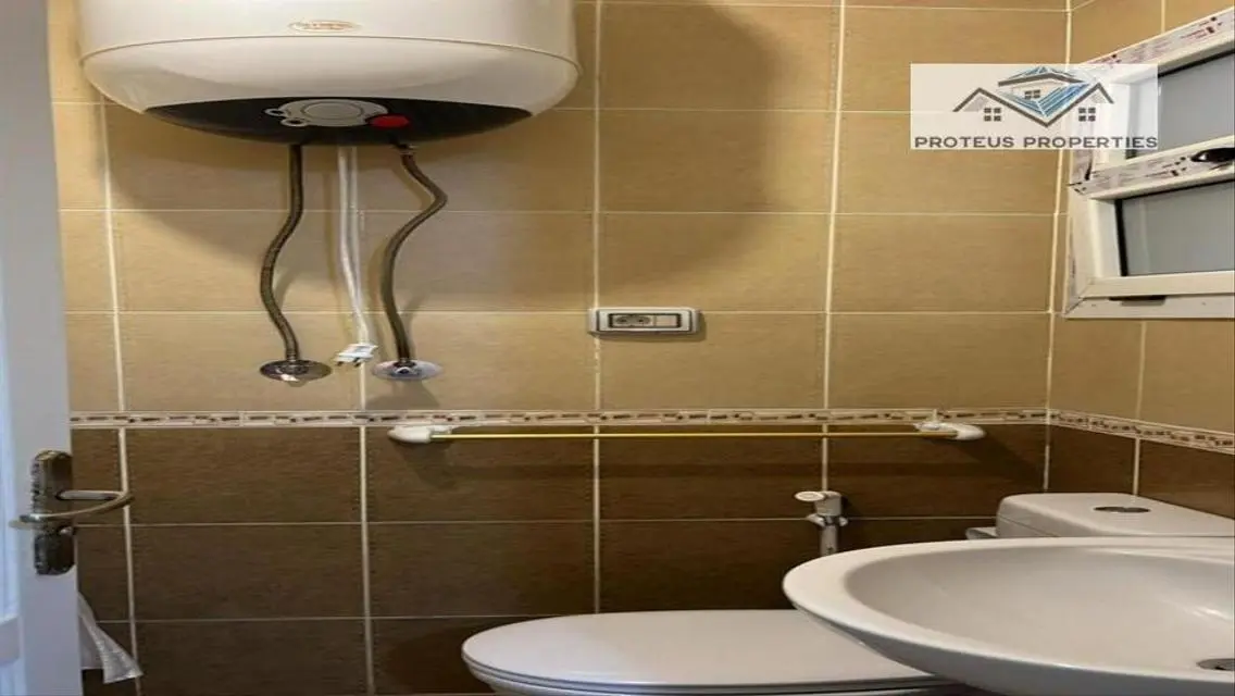 شقة فاخرة للبيع في منطقة مميزة