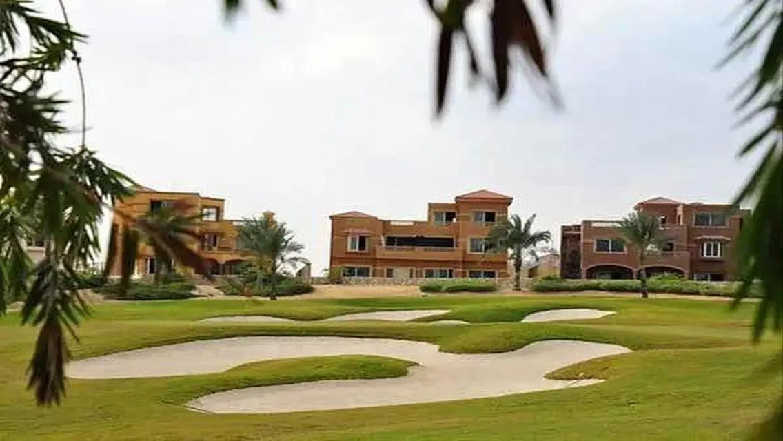 Luxury Villa for Sale with Spacious Design and Stunning View