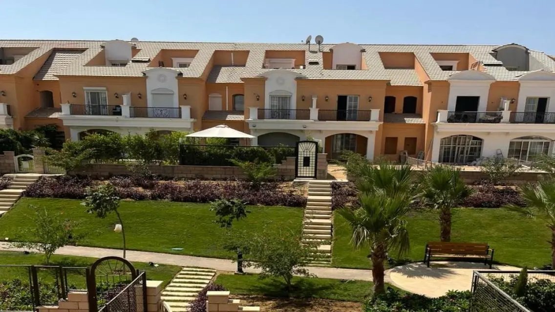 Luxurious Villa with 200 sqm and Premium Amenities