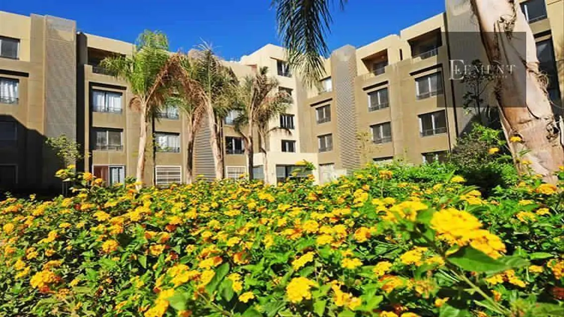 Luxury Apartment in Palm Parks with Premium Amenities