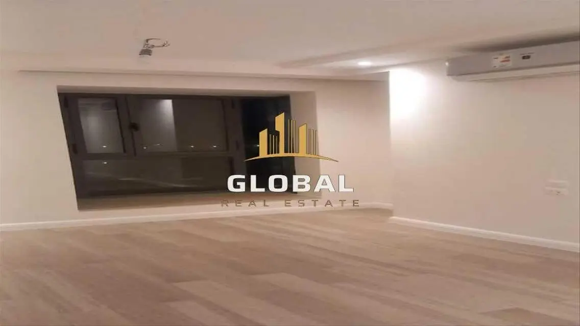Luxurious 3-Bedroom Apartment with Amazing Amenities