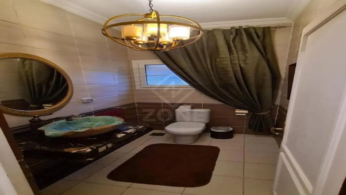 Luxury Apartment with Private Garden in E-4-4