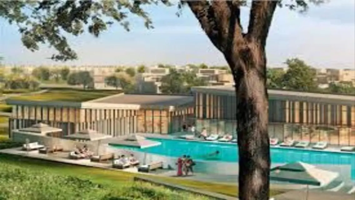 Luxury Residence in The Crown at an Attractive Price