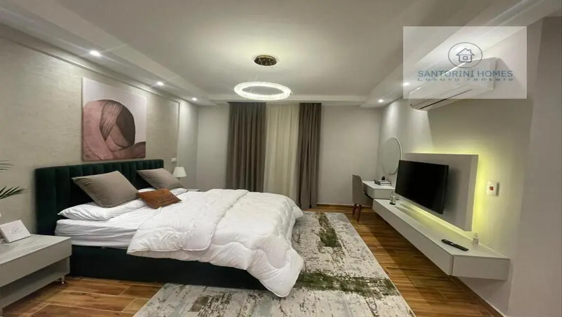 Luxury 3-Bedroom Apartment for Rent in Santorini