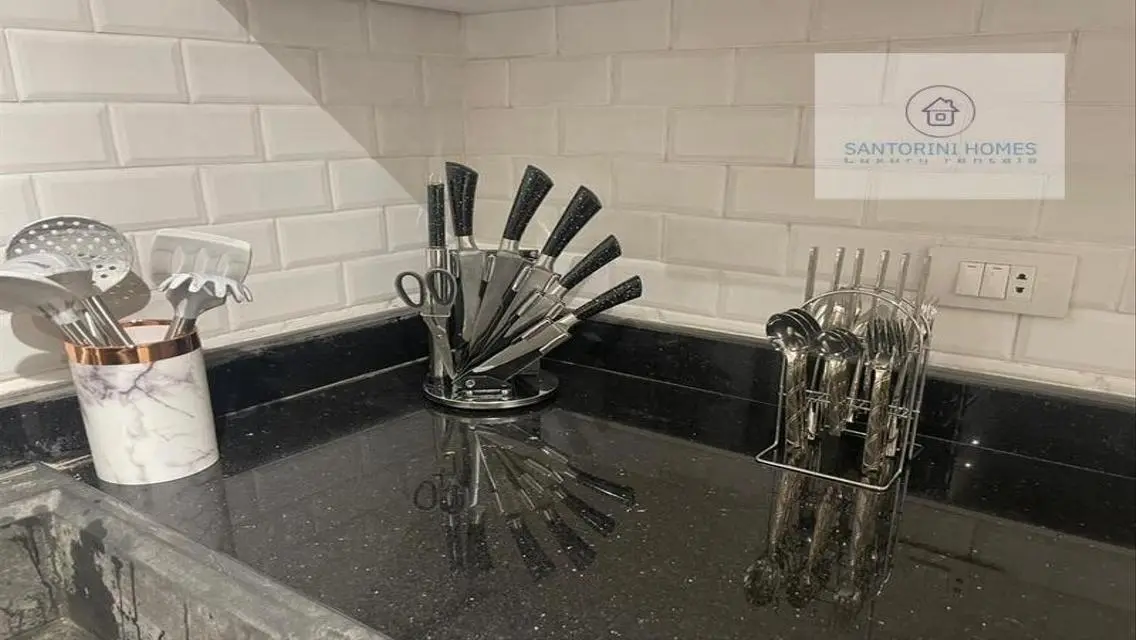 Luxury 3-Bedroom Apartment for Rent in Santorini