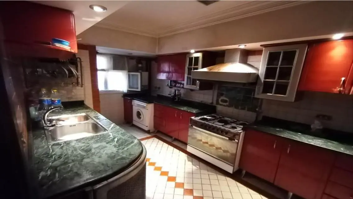 Luxury Apartment for Sale - 220 Square Meters