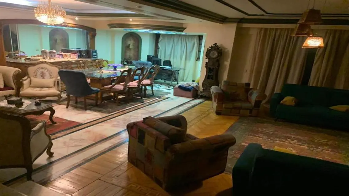 Luxury Apartment for Sale - 220 Square Meters