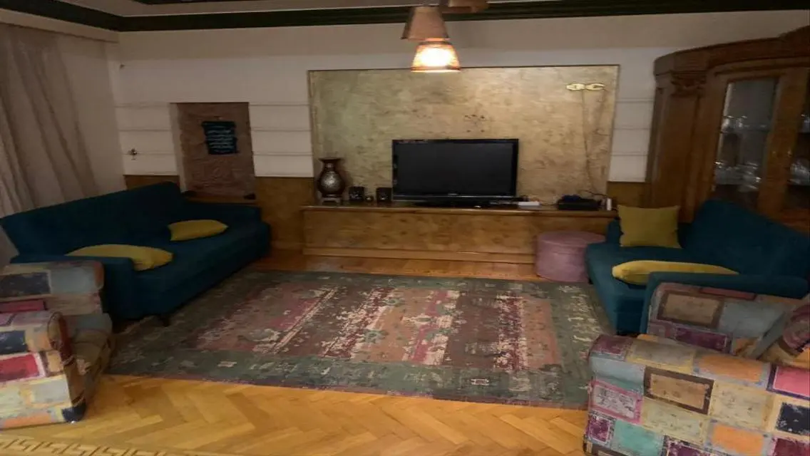 Luxury Apartment for Sale - 220 Square Meters