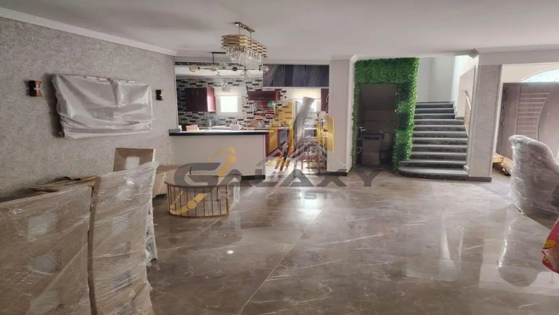 Luxurious Villa for Sale - Exceptional Space Awaits!
