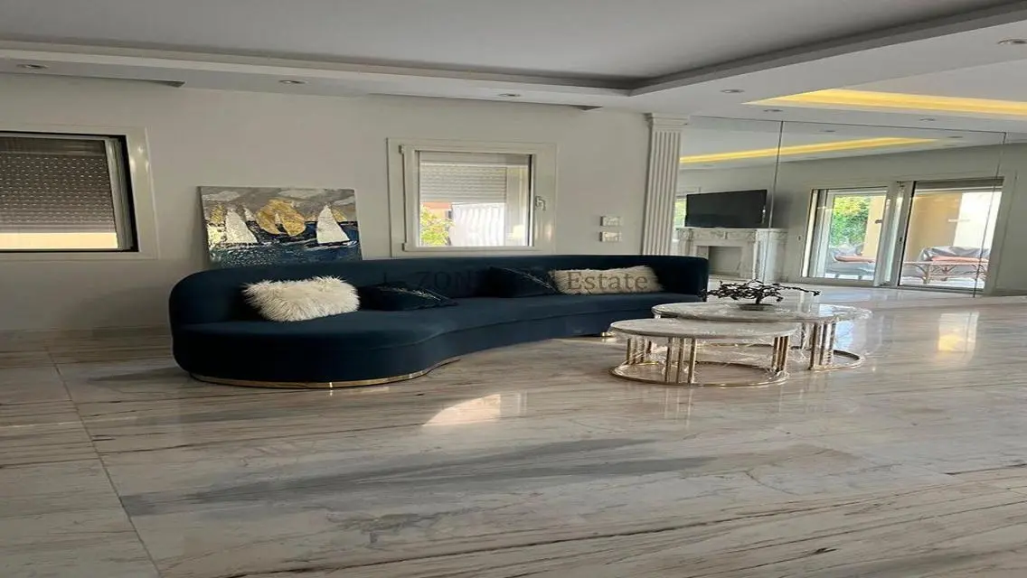 Luxurious Apartment in Mivida - 450 Sqm