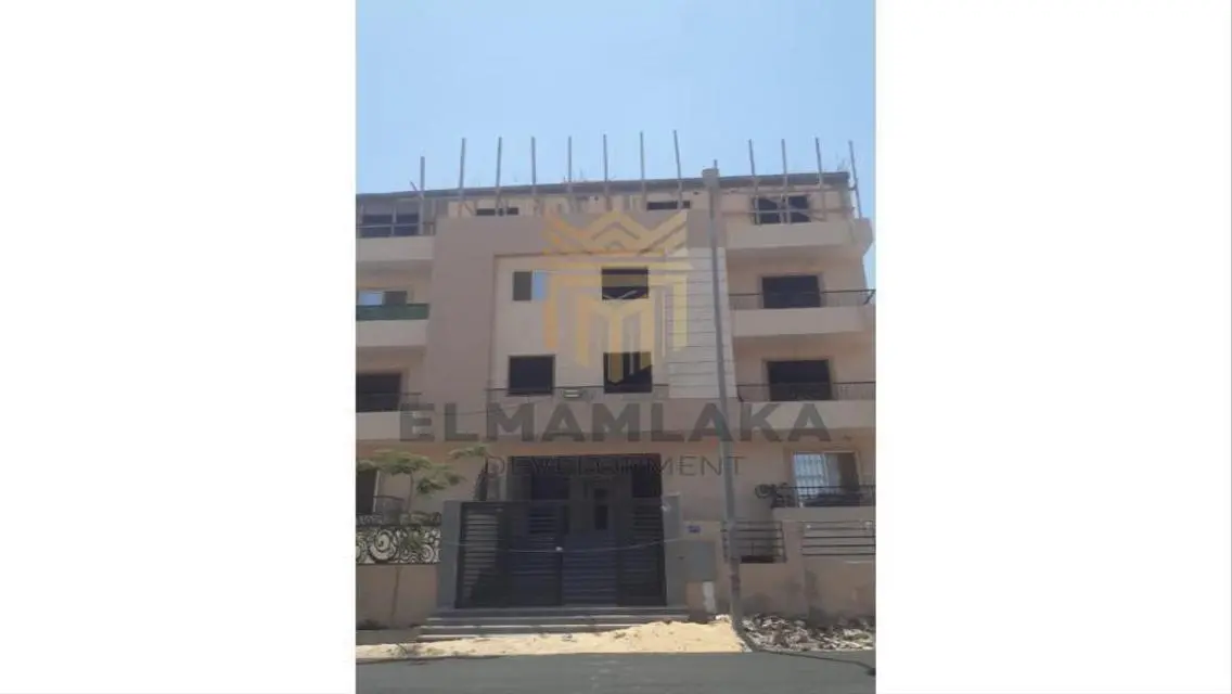 شقة فاخرة للبيع في موقع مثالي