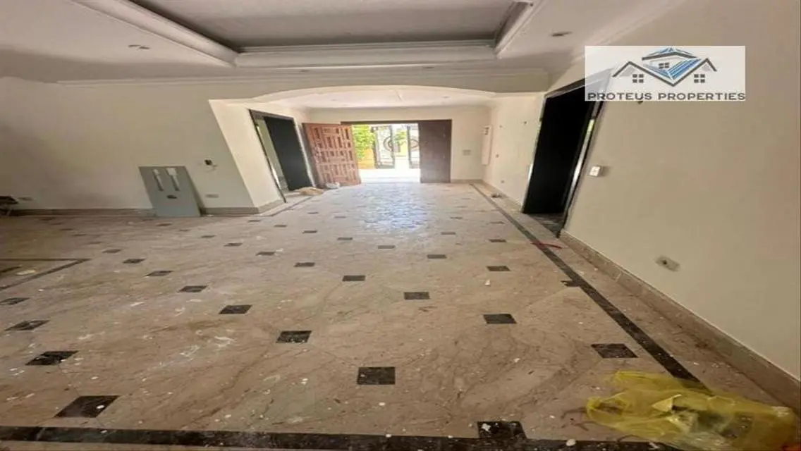 Luxury Villa for Sale with 750 Square Meters in the Heart of the City