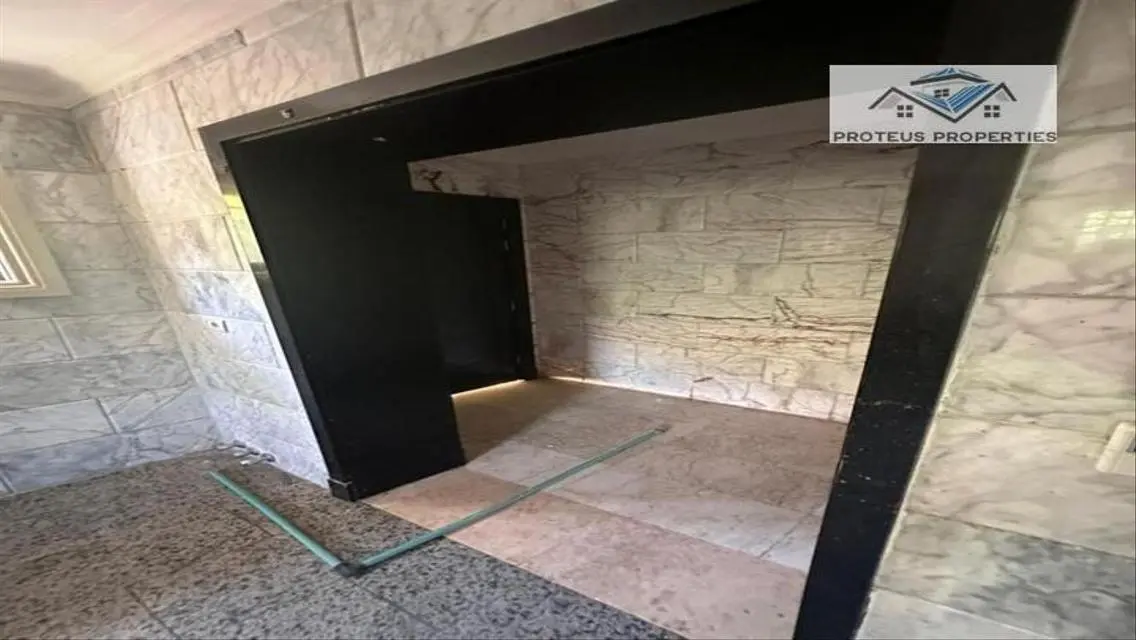 Luxury Villa for Sale with 750 Square Meters in the Heart of the City