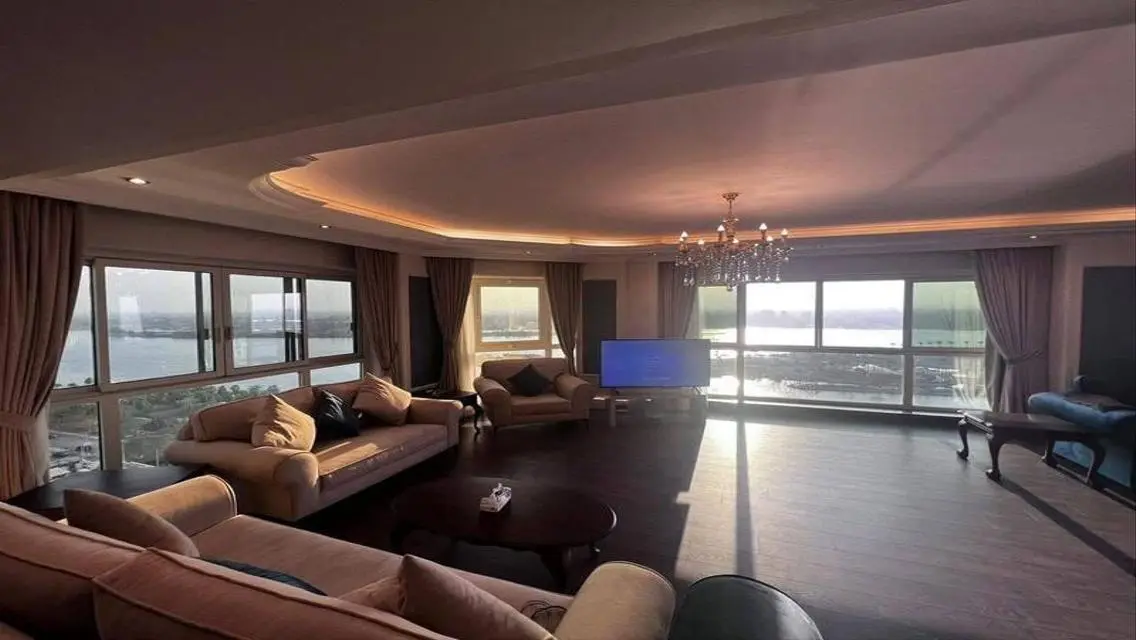 Invest in Your Ideal Home at Reve-du-Nil, 25 m Space