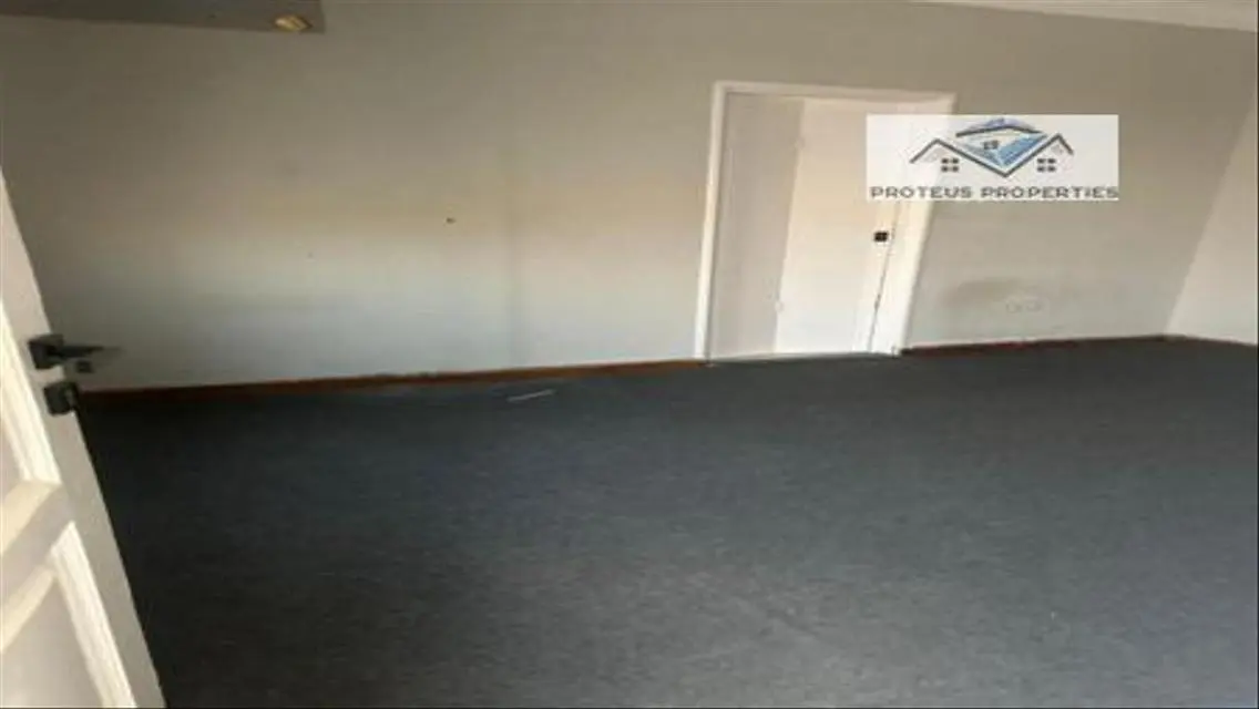 Luxury Apartment with 4 Bedrooms and 1500 Sqm