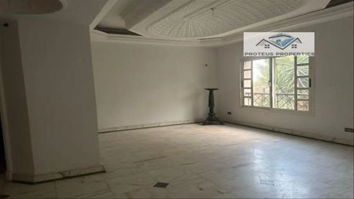 Luxury Apartment with 4 Bedrooms and 1500 Sqm