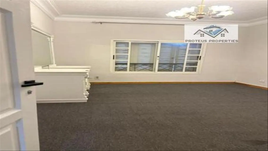 Luxury Apartment with 4 Bedrooms and 1500 Sqm