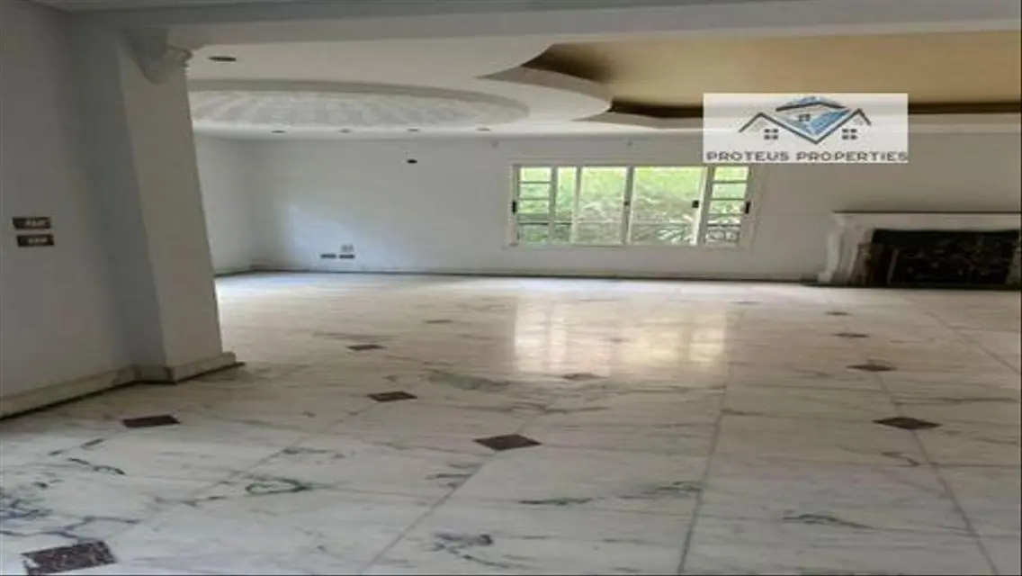 Luxury Apartment with 4 Bedrooms and 1500 Sqm