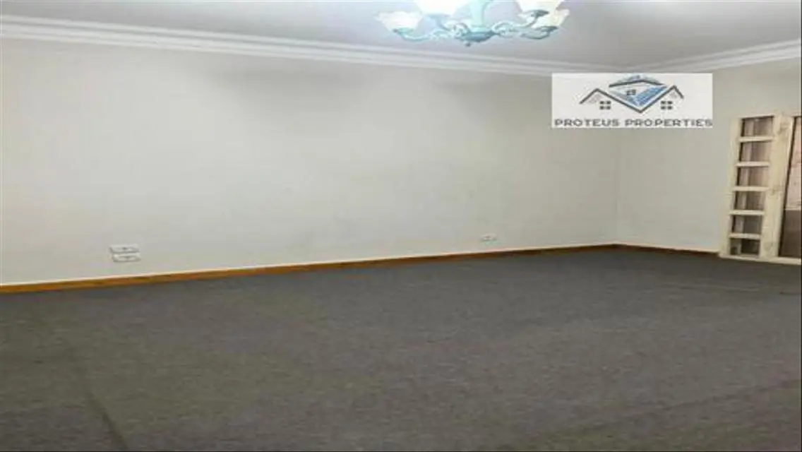 Luxury Apartment with 4 Bedrooms and 1500 Sqm