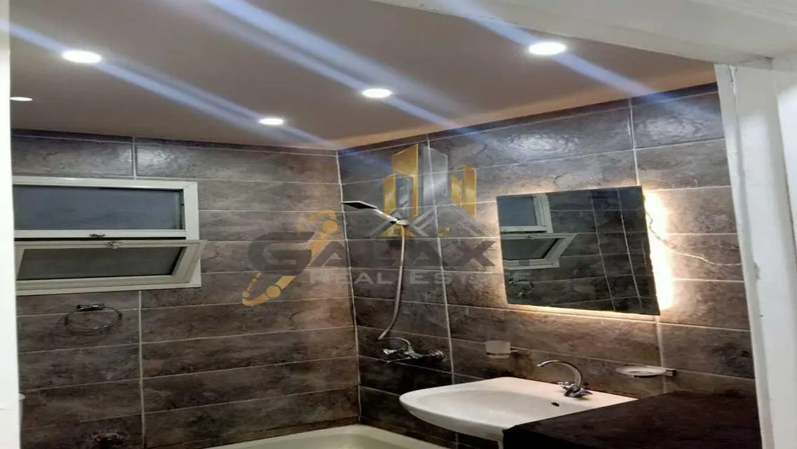 Luxurious Apartment for Rent at a Great Price Overlooking Lakes
