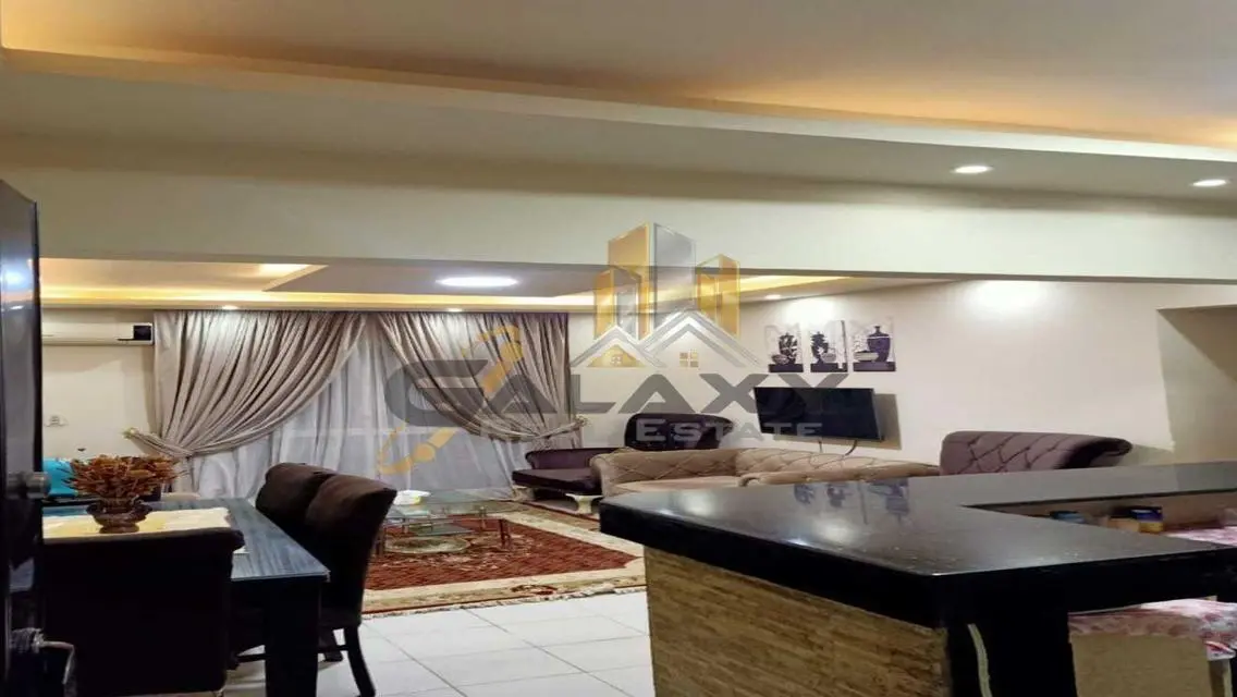 Luxurious Apartment for Rent at a Great Price Overlooking Lakes