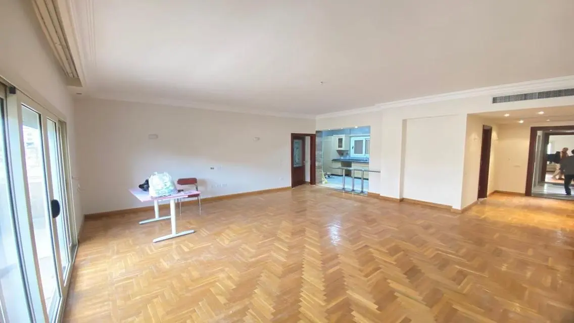 Luxury 3-Bedroom Apartment in a Prime Location