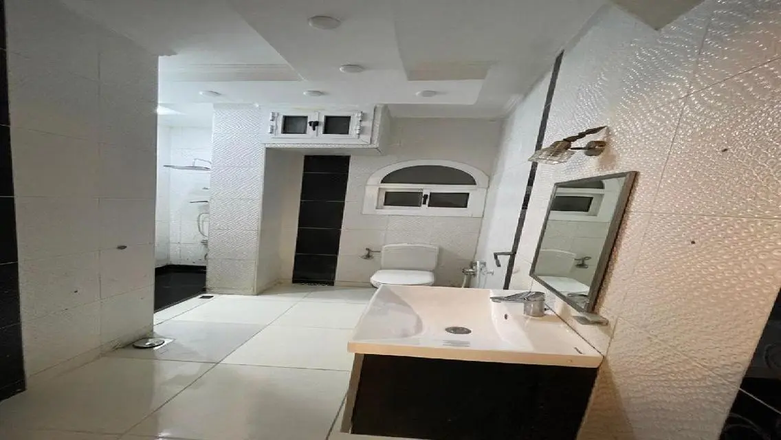 Luxurious Villa in Al Rehab with Great Location