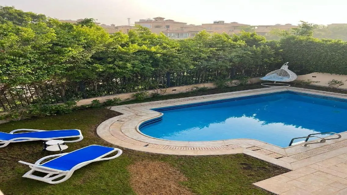 Luxury 4-Bedroom Villa with Private Pool in Grand Residence