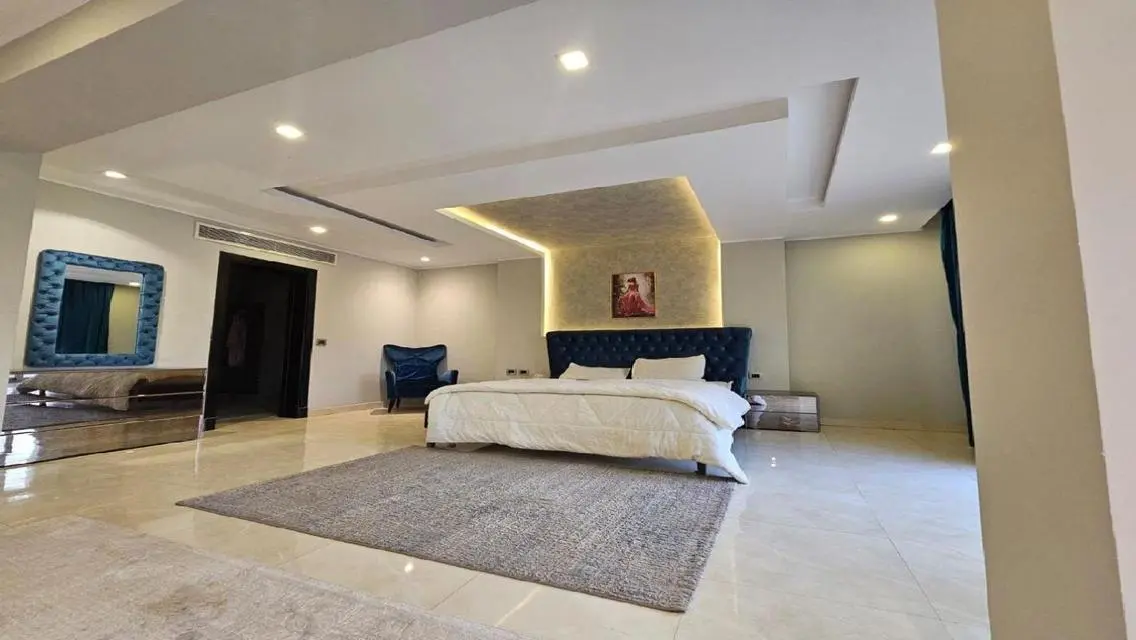 Luxury 4-Bedroom Villa with Private Pool in Grand Residence