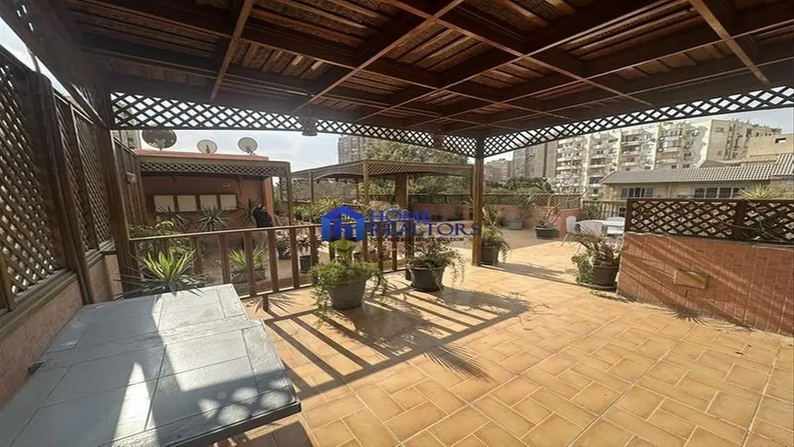 Luxurious Fully-Furnished Penthouse for Rent in Maadi