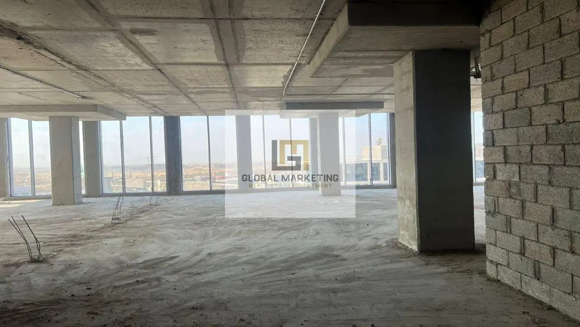 600m² Office for Rent