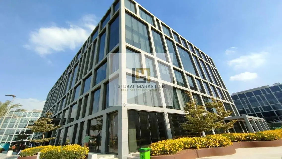 600m² Office for Rent