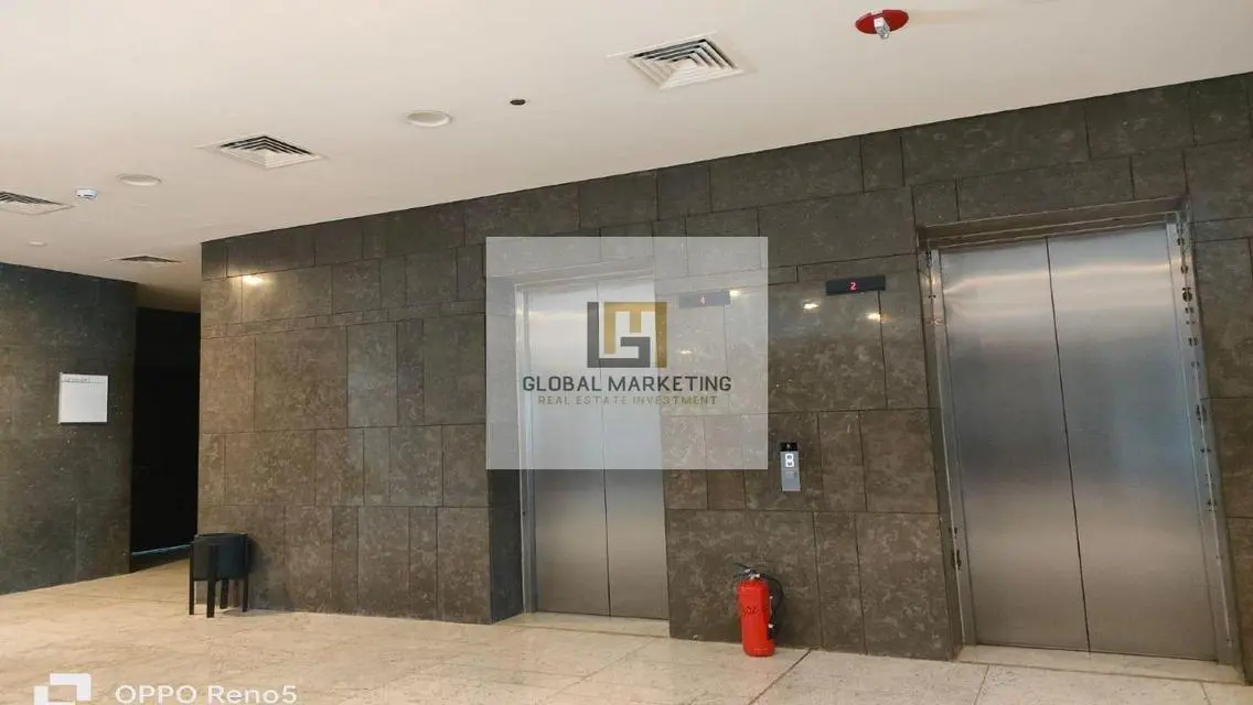 Office for Rent - 240 Square Meters in the Heart of the City