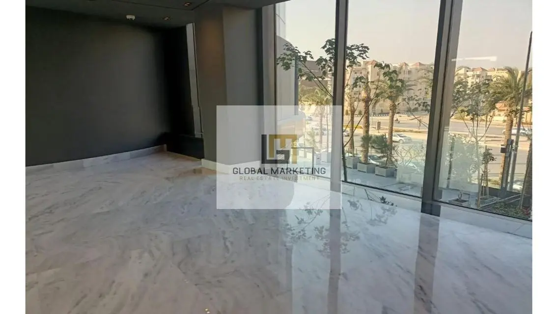 Luxury Apartment 660 Square Meters with Covered Parking