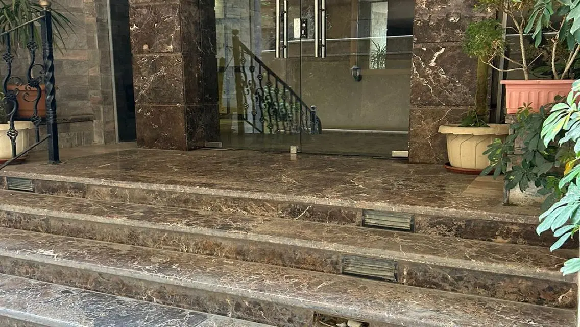 Stunning Apartment for Sale - 350 Square Meters