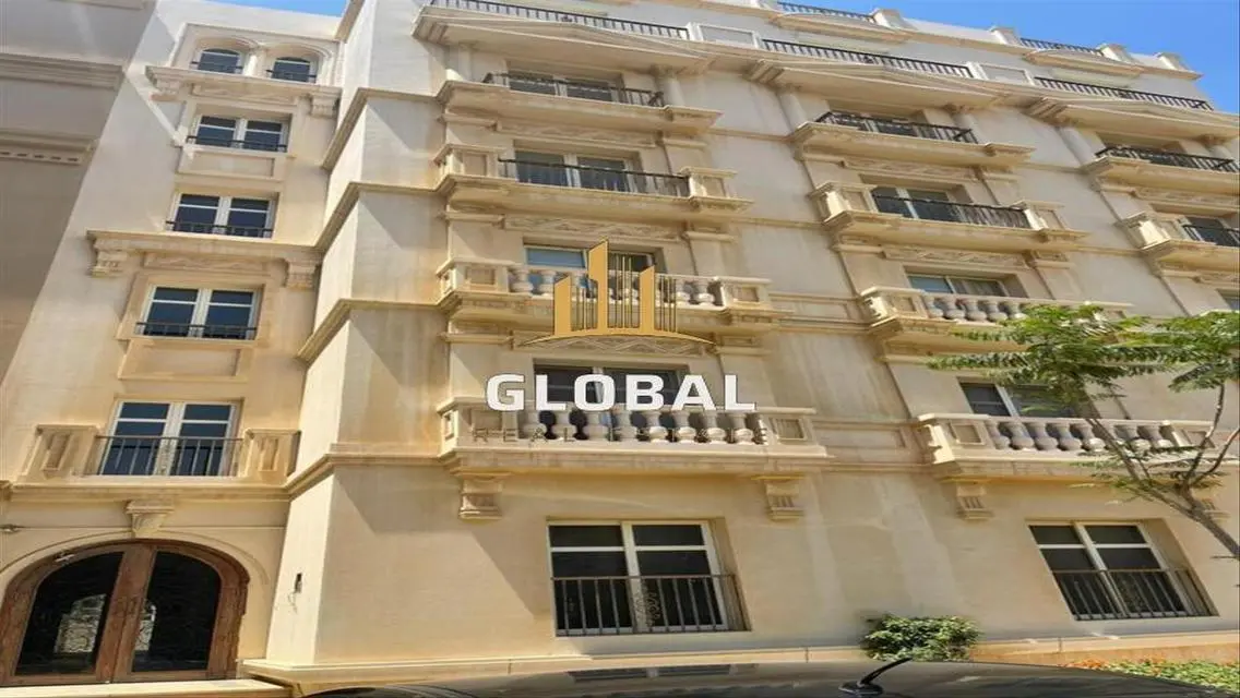 Luxury Apartment in Hyde Park