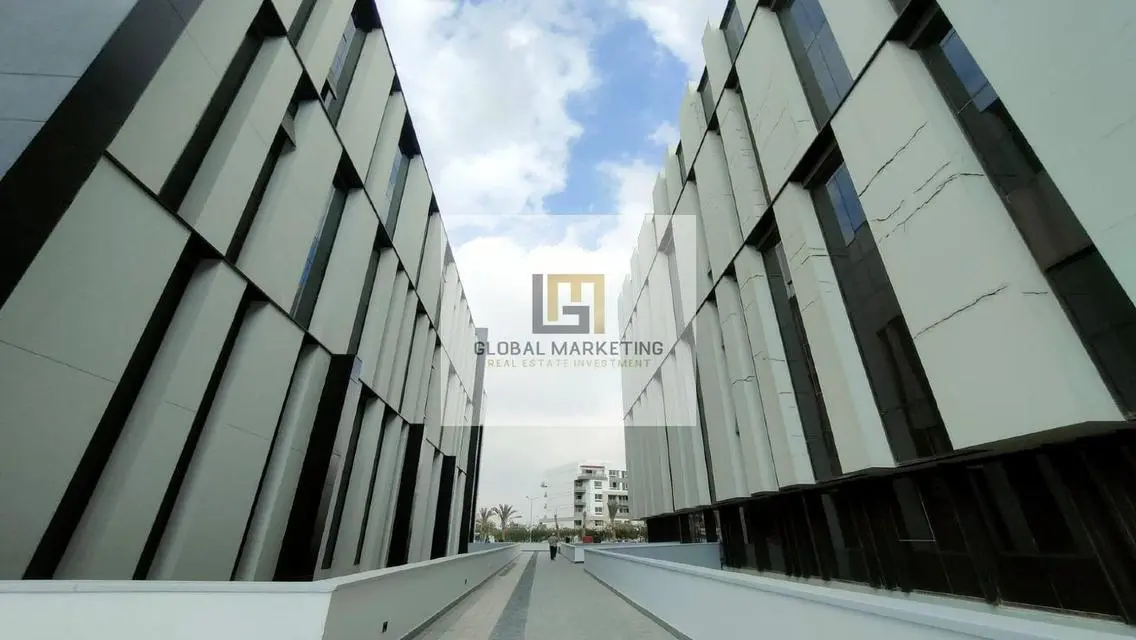 Luxurious Office for Rent - 5600 sq. meters