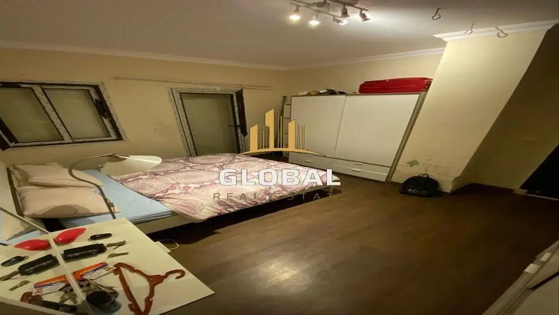 3 Bedroom Apartment in Hyde Park