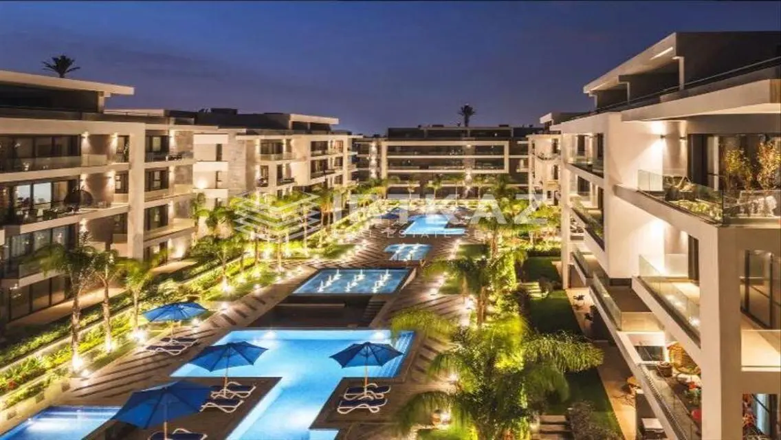 Luxurious Apartment for Sale with Full Amenities