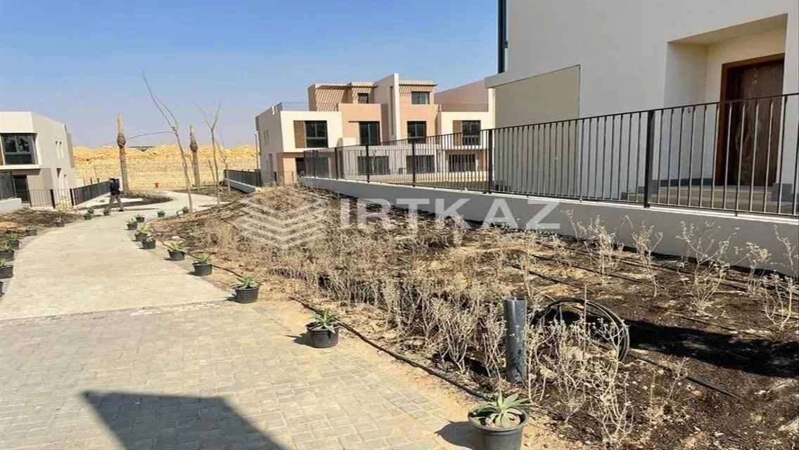 Luxury Apartment in Sodic East
