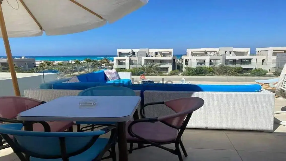 Luxury Villa with Private Garden and Pool
