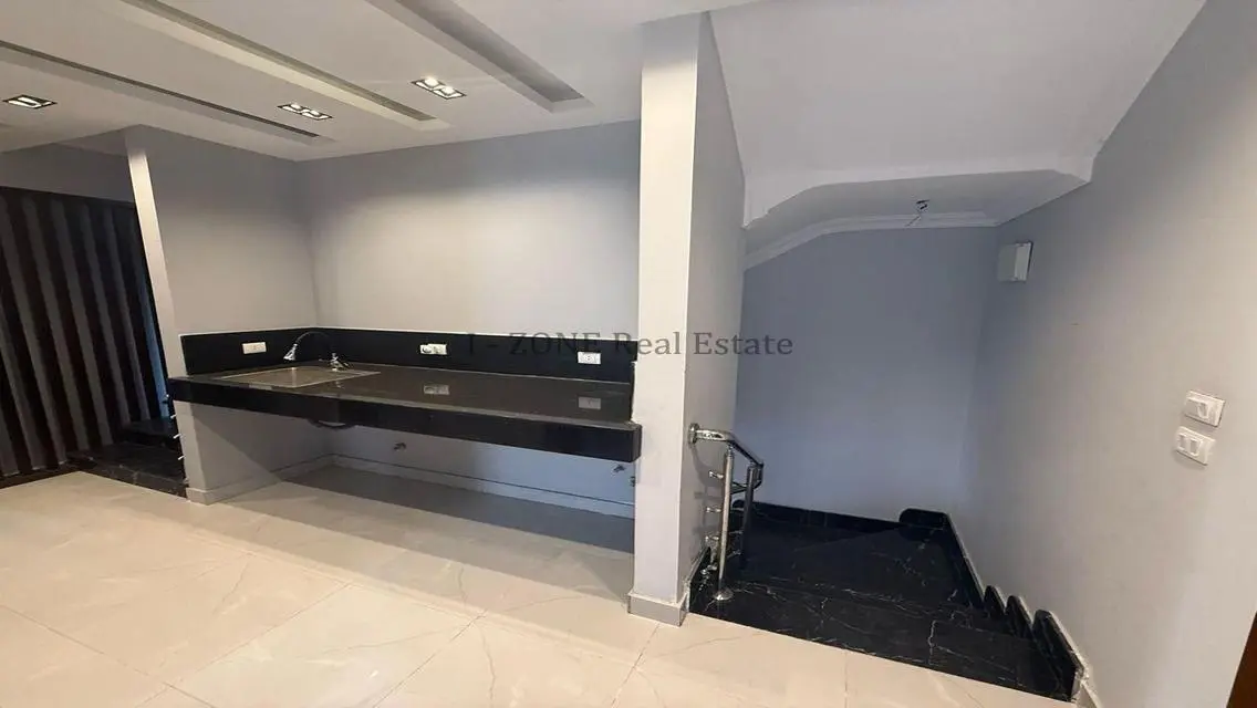 Luxury Apartment in Mivida - 2600 Square Meters with Fantastic Amenities