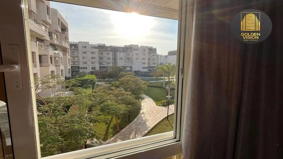 شقة فاخرة في منطقة نموذجية