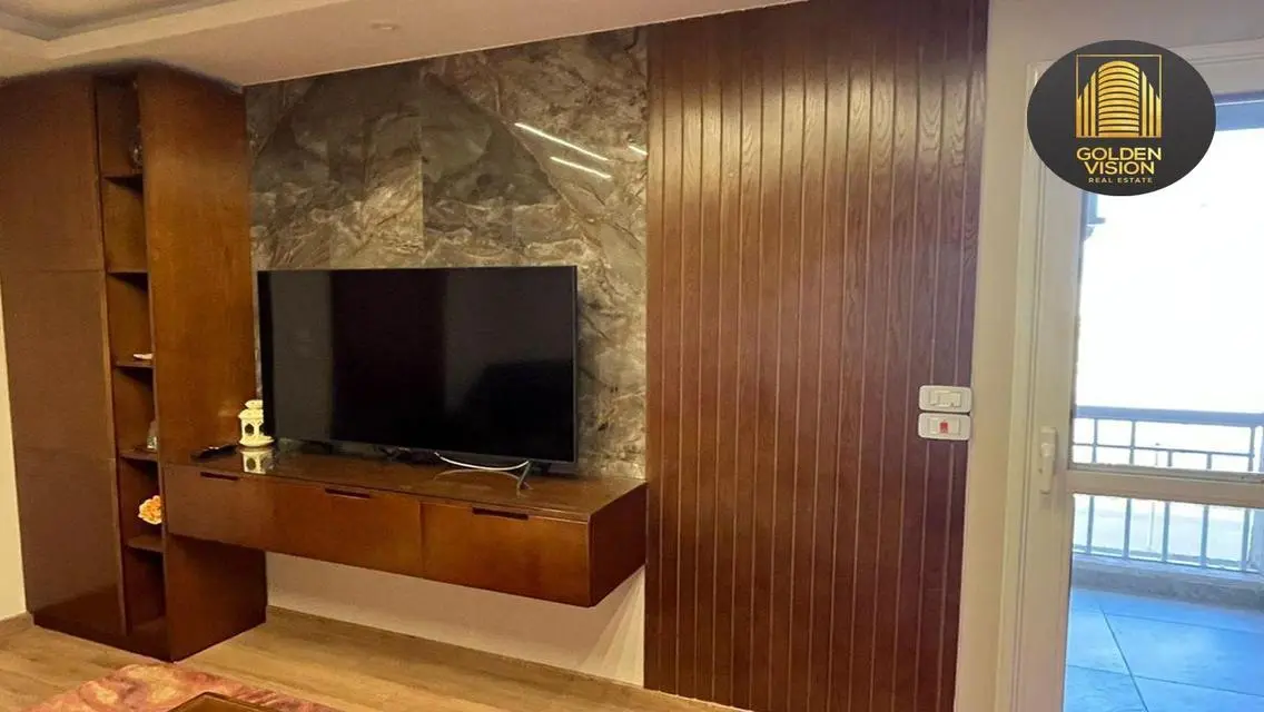 شقة فاخرة في منطقة نموذجية