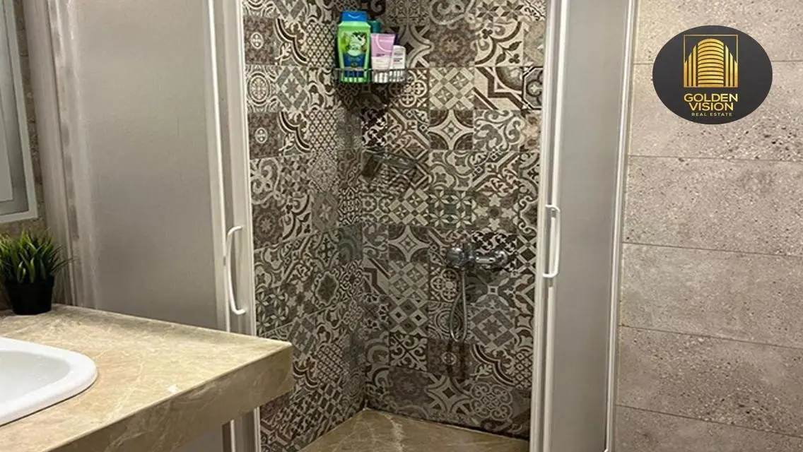 شقة فاخرة في منطقة نموذجية