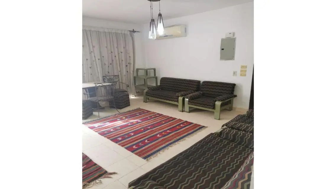 Luxury Apartment Overlooking the Marina in Wadi Degla