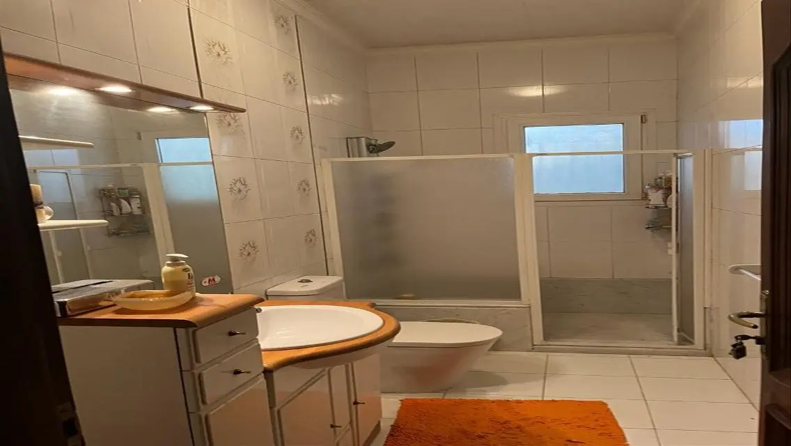 Luxurious House for Sale with 1000 Sqm