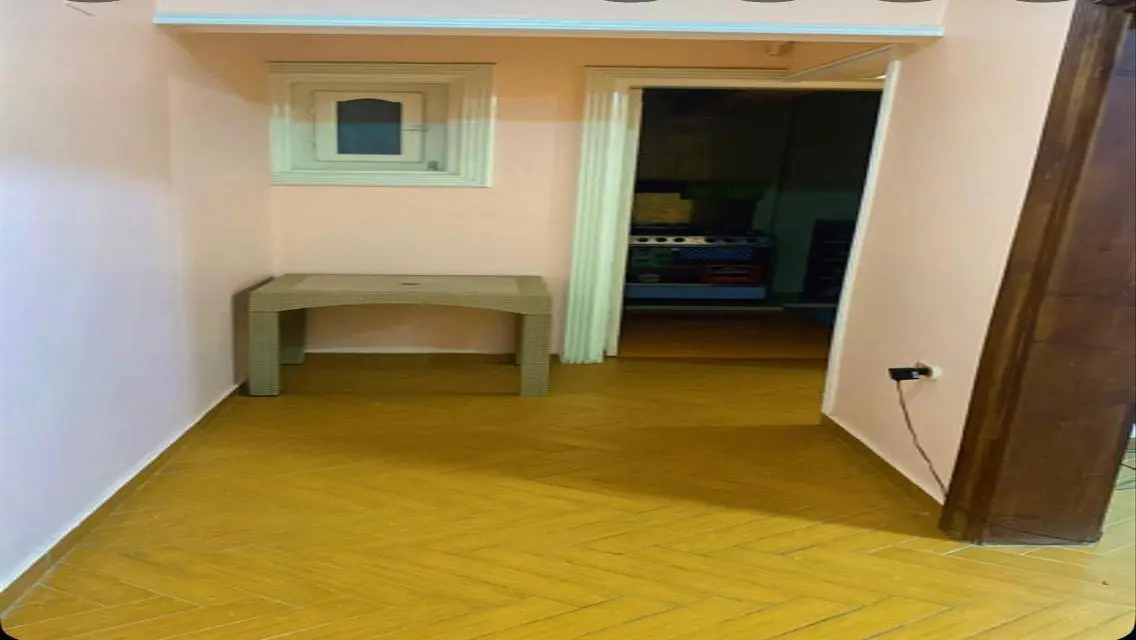 Apartment for Rent with a Great Lobby